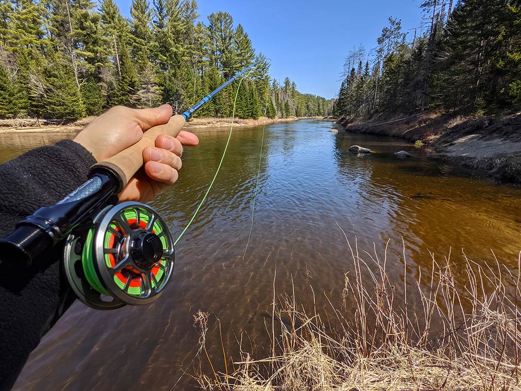 Long fly casting. Increasing the distance in the main casting types